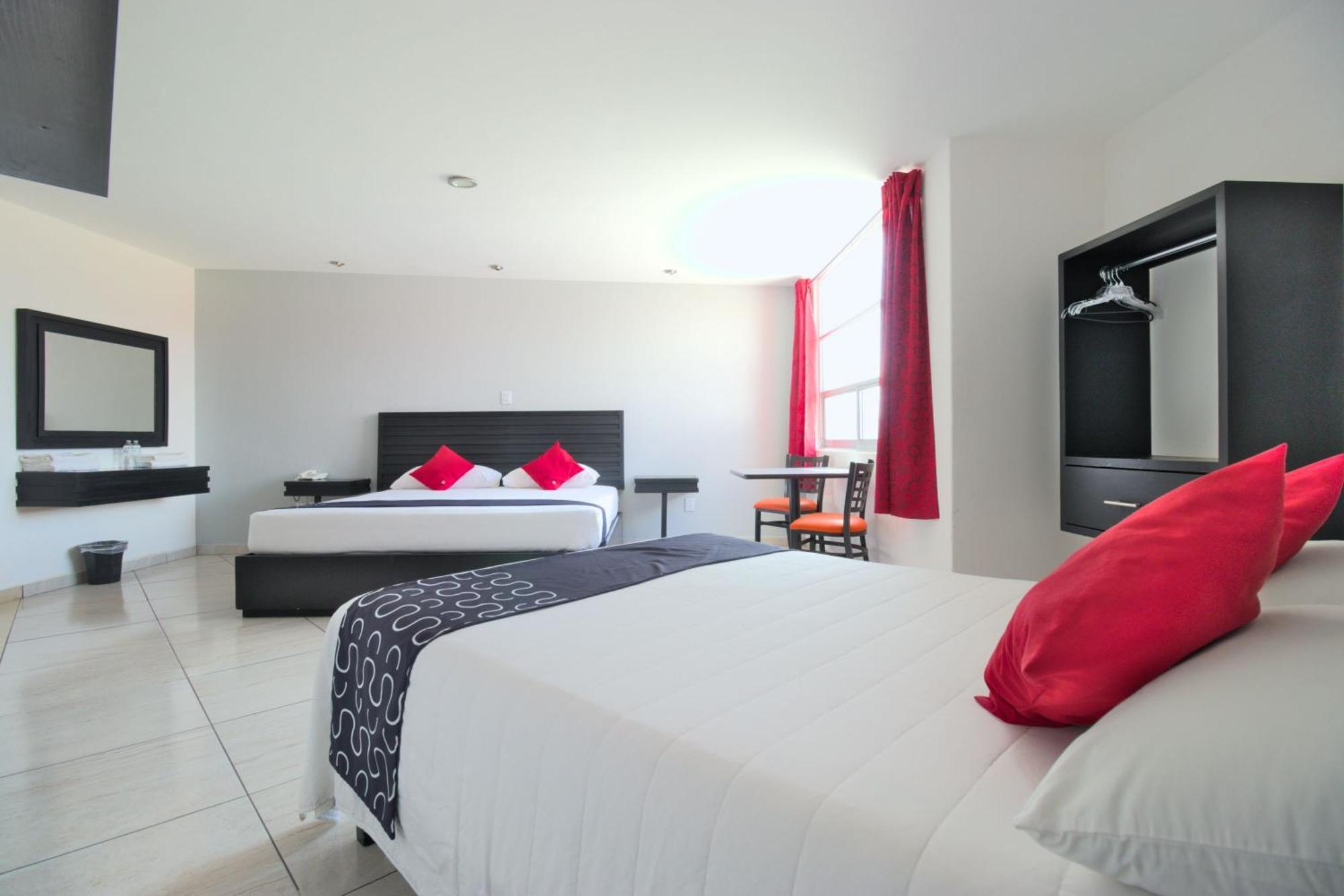 Hotel Euro Confort,Pachuca Buitenkant foto