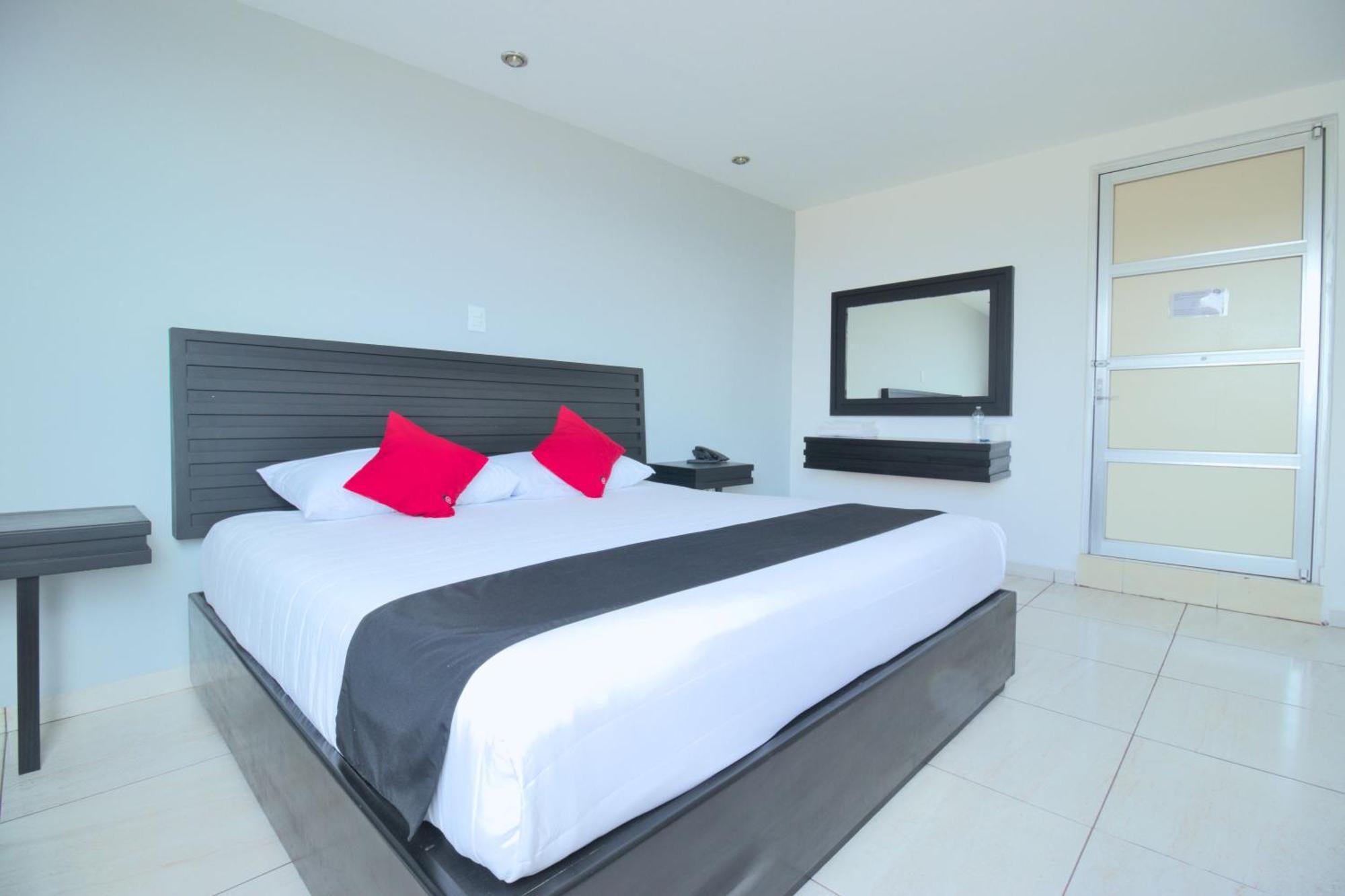 Hotel Euro Confort,Pachuca Buitenkant foto